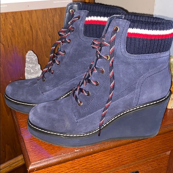 Tommy Hilfiger Wedge Sneakers - Picture 1 of 6